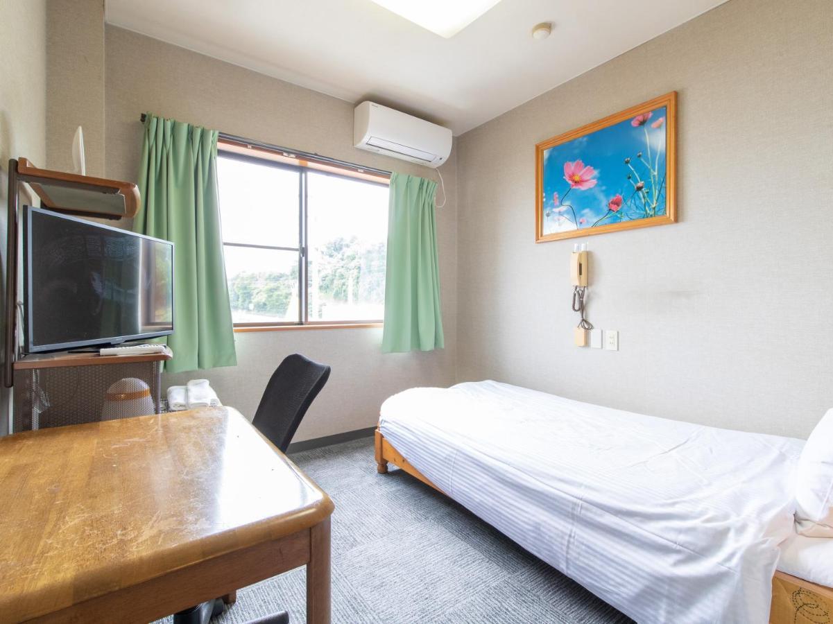 Hotel Tabist Izumi Yusen Shukuhaku Center Extérieur photo